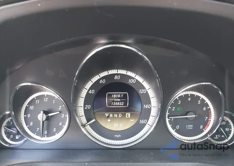 2012 Mercedes-Benz E 350 z USA, uszkodzony, nr VIN WDDKJ5KB8CF177355